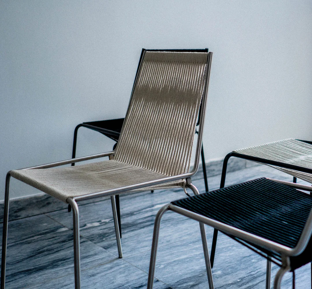 NOEL LOUNGE CHAIR