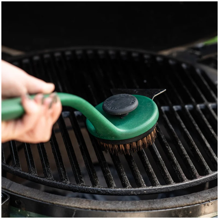 Big Green Egg Grid Scrubber