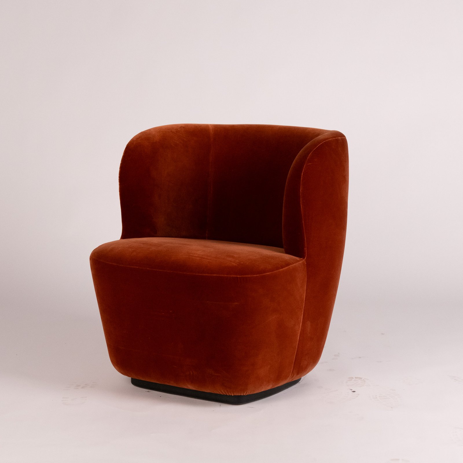 Stay Lounge Chair - Red