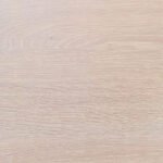 White pigmented varnish