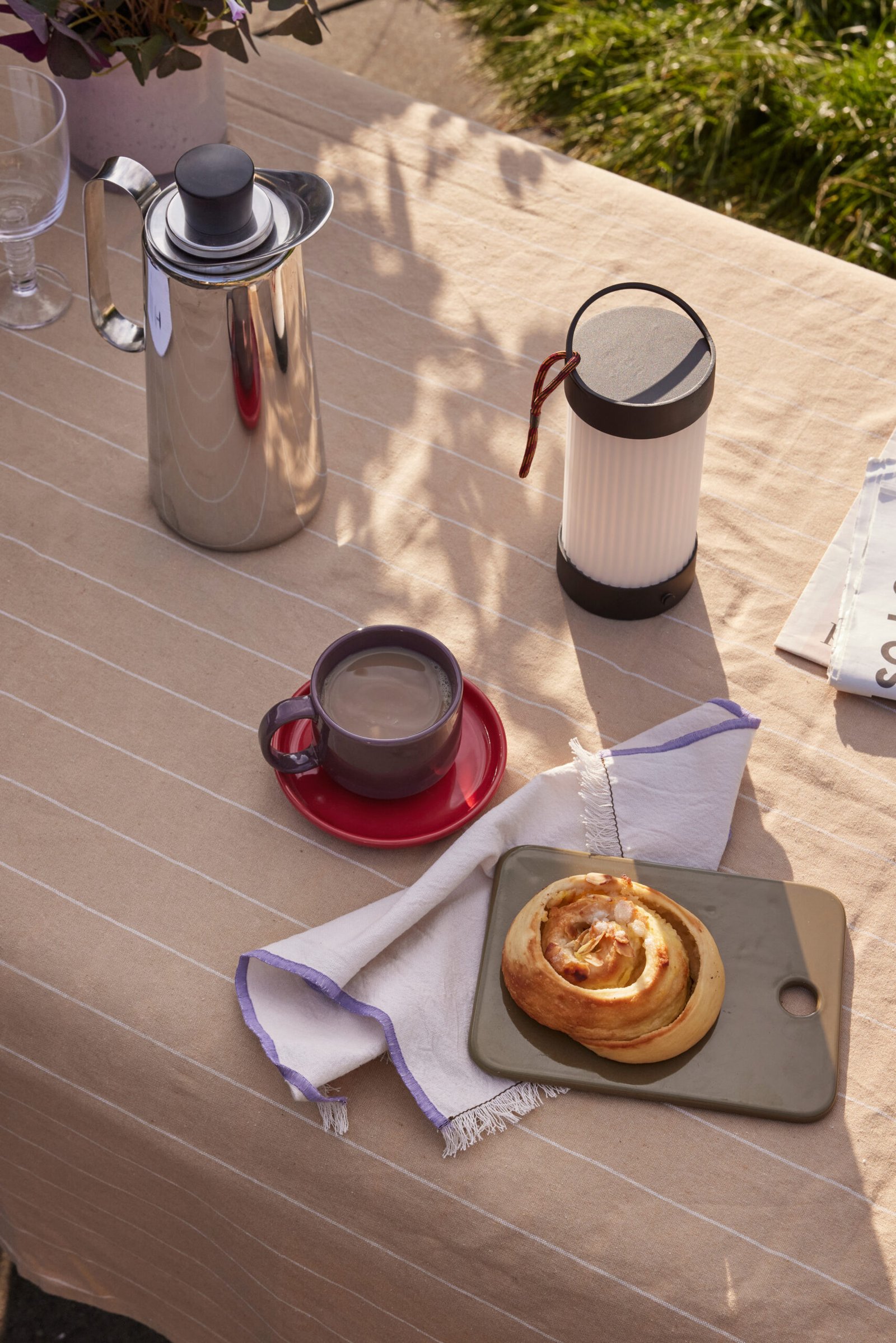 Sera Dækkeserviet/Serviet Lavendel/Sand