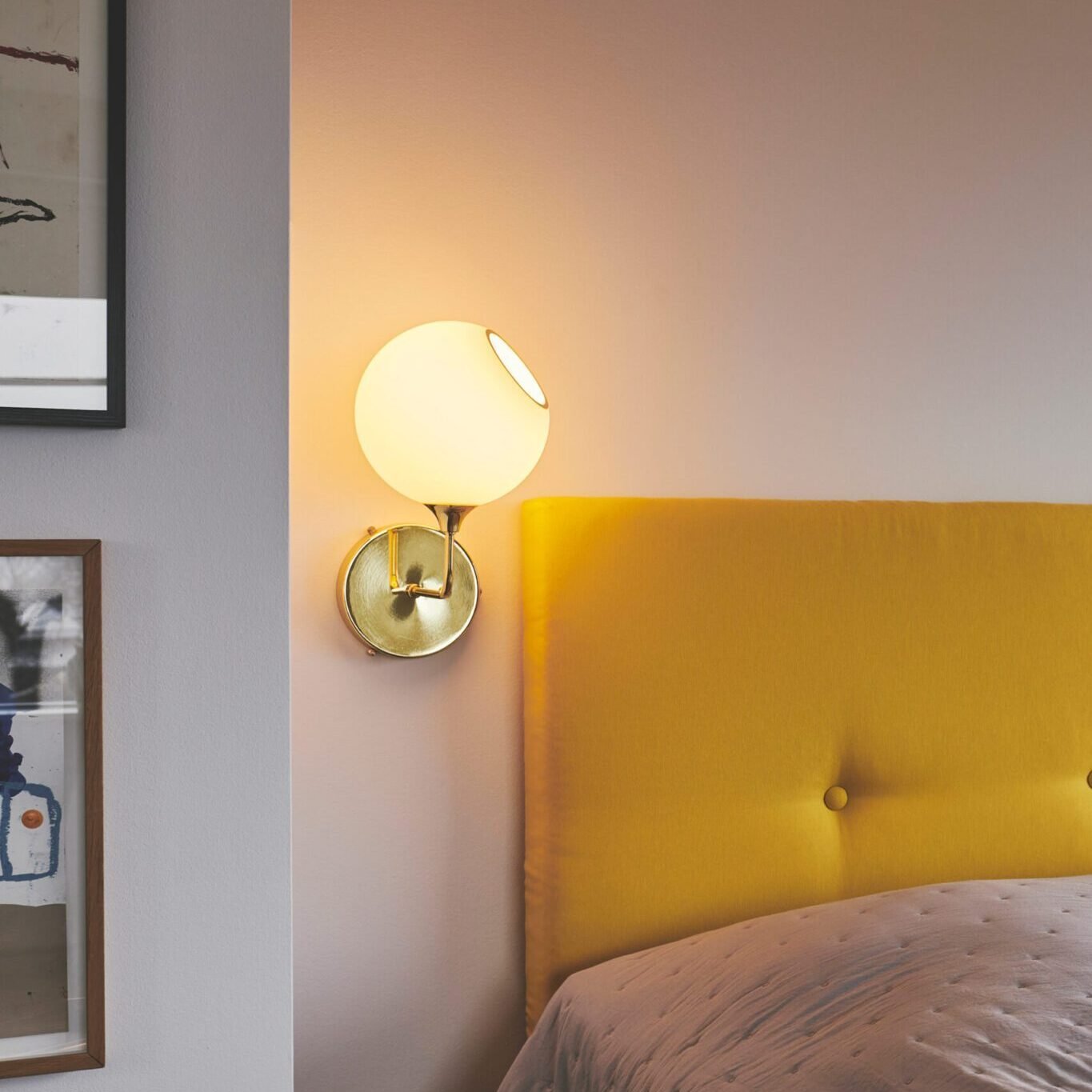 Ballroom The Wall 37