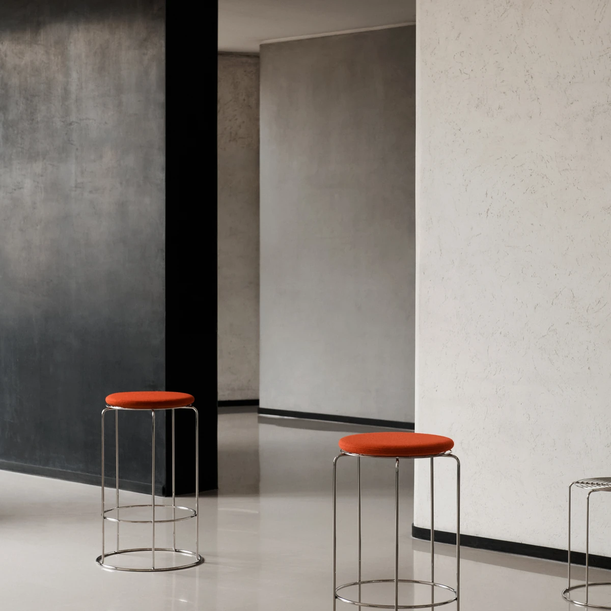 Wire Counter Stool VP15