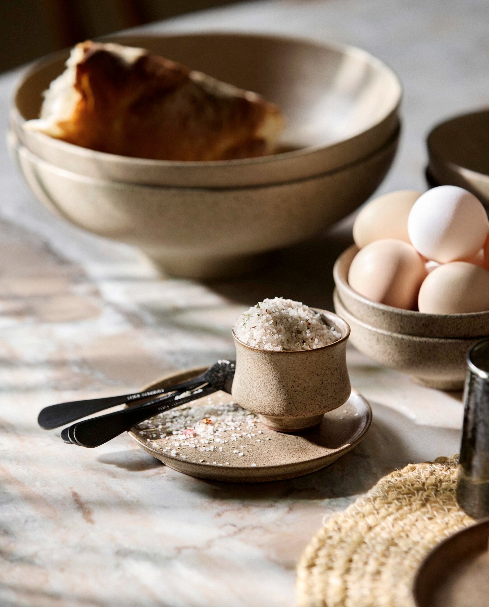 INEZ saucer/cake plate - sand