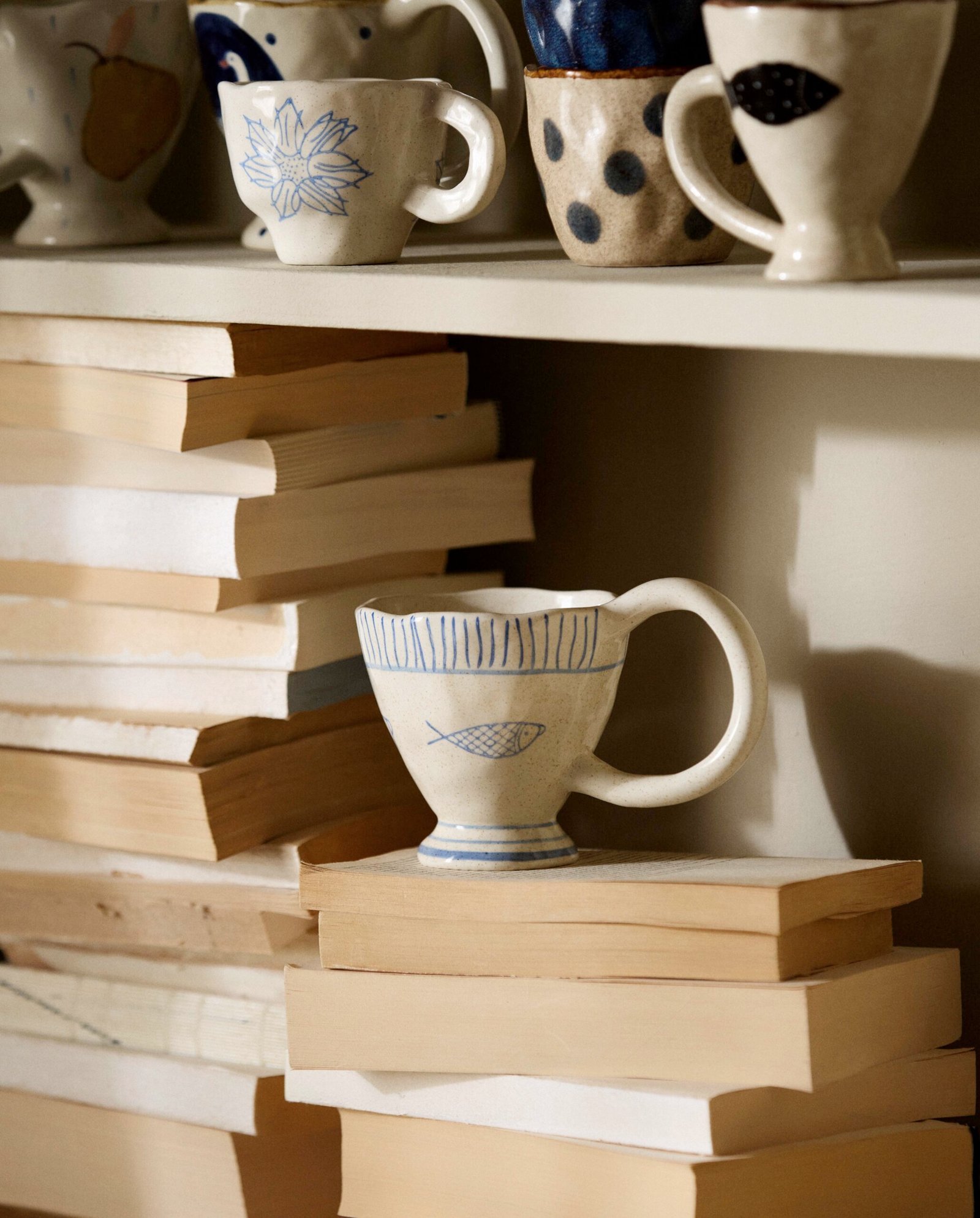 Atelier FORMA - LIRA cup w. handle
