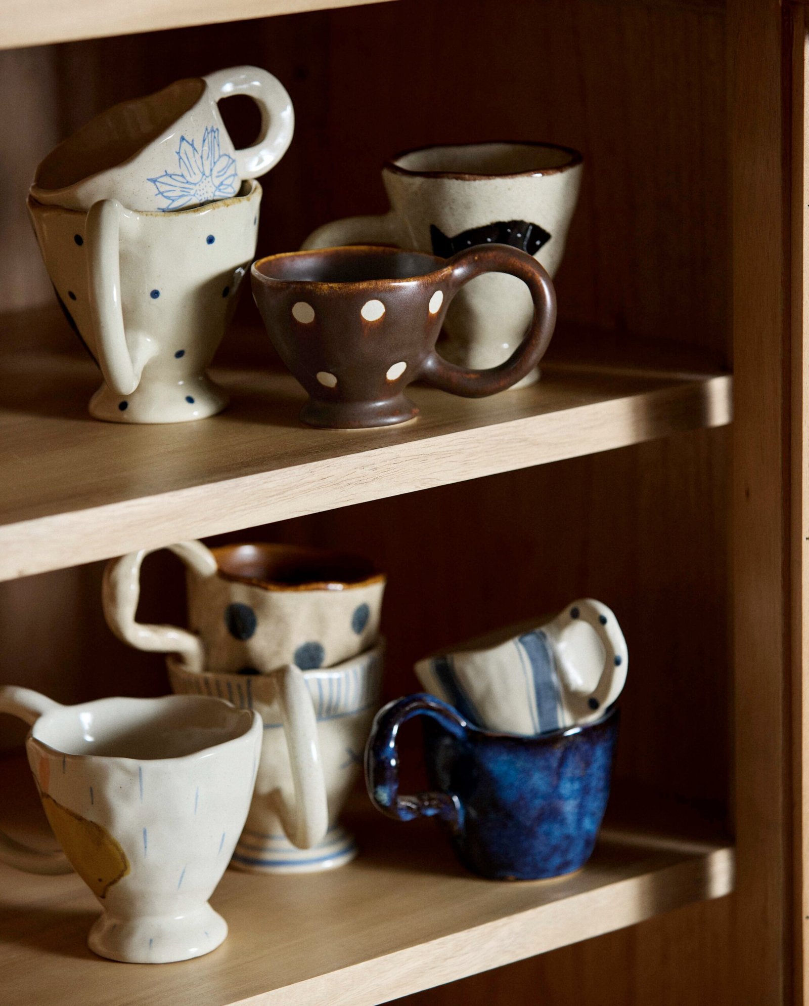 Atelier FORMA - ZINA cup w. handle