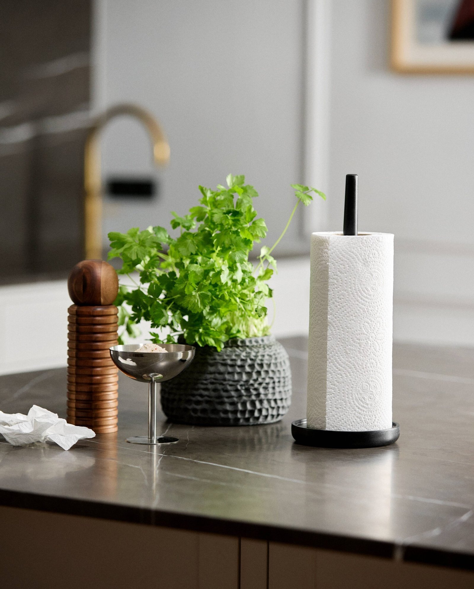 PIPER paper towel holder, wood - black