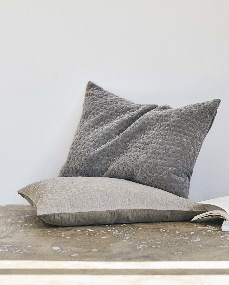 MIZAR cushion cover - pistach/grey velvet