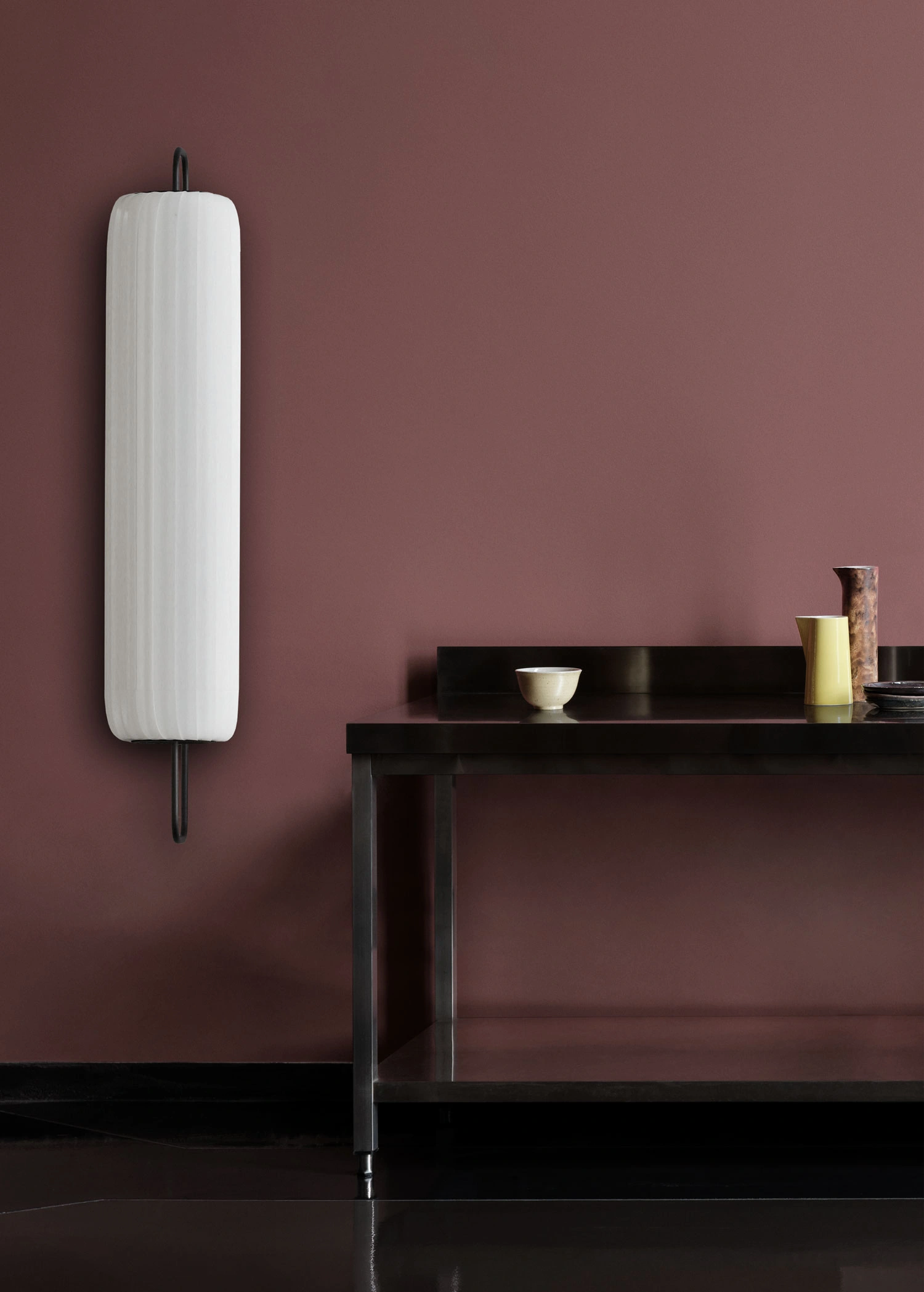 TR37 WALL LIGHT