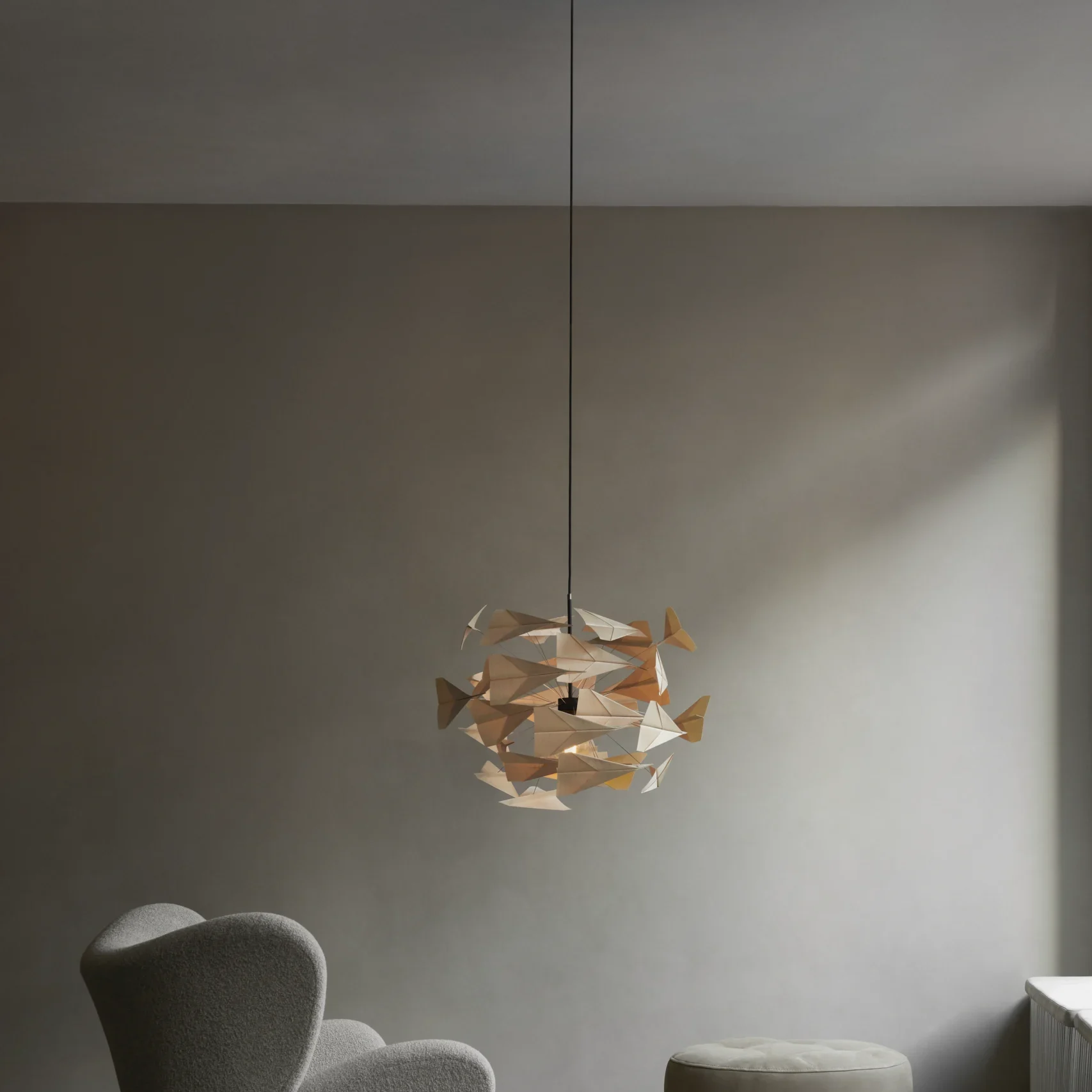 TR747 PENDANT LIGHT