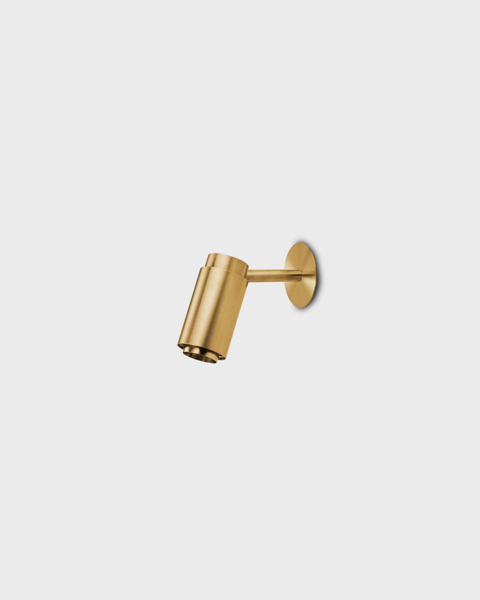 Donya Pivot Built-In Wall